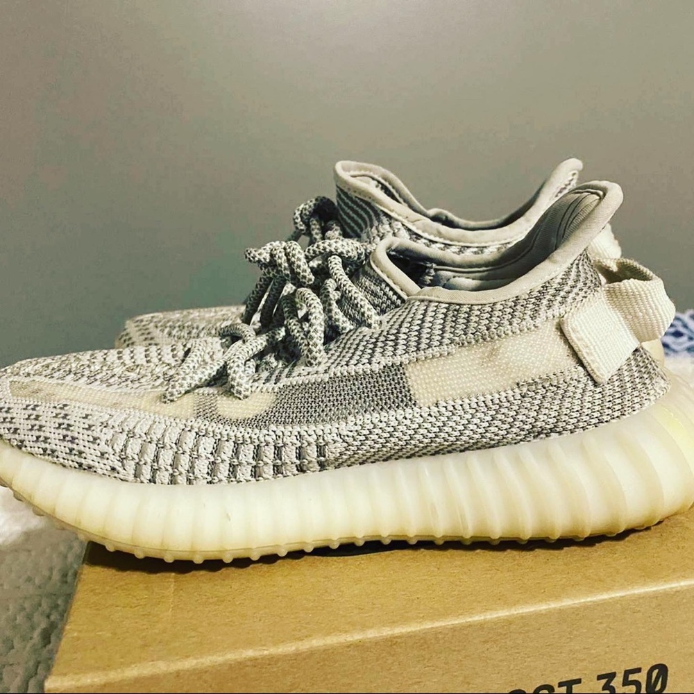 Yeezy 350 Boost V2 Static